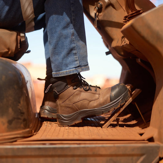 7212 Lang Safety Boot Brown