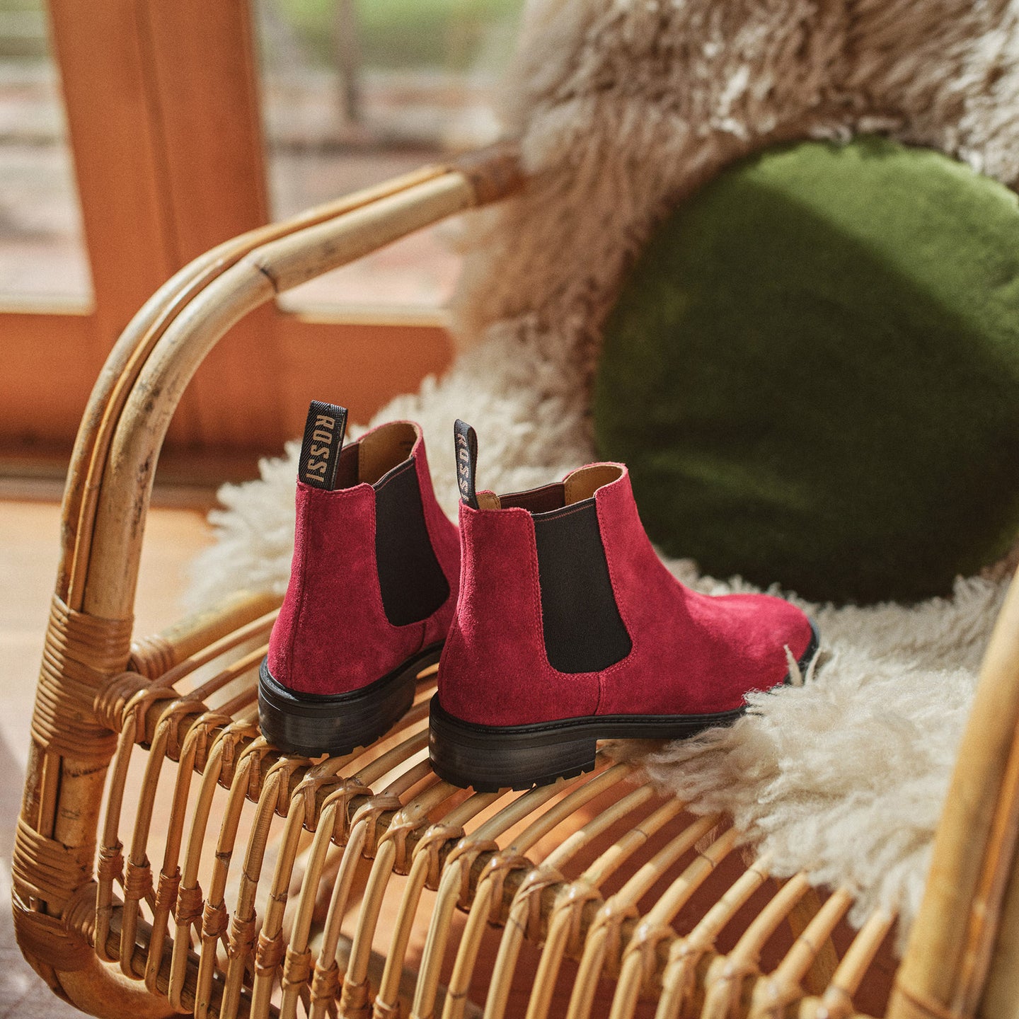 645 Chinchilla Boot Rouge