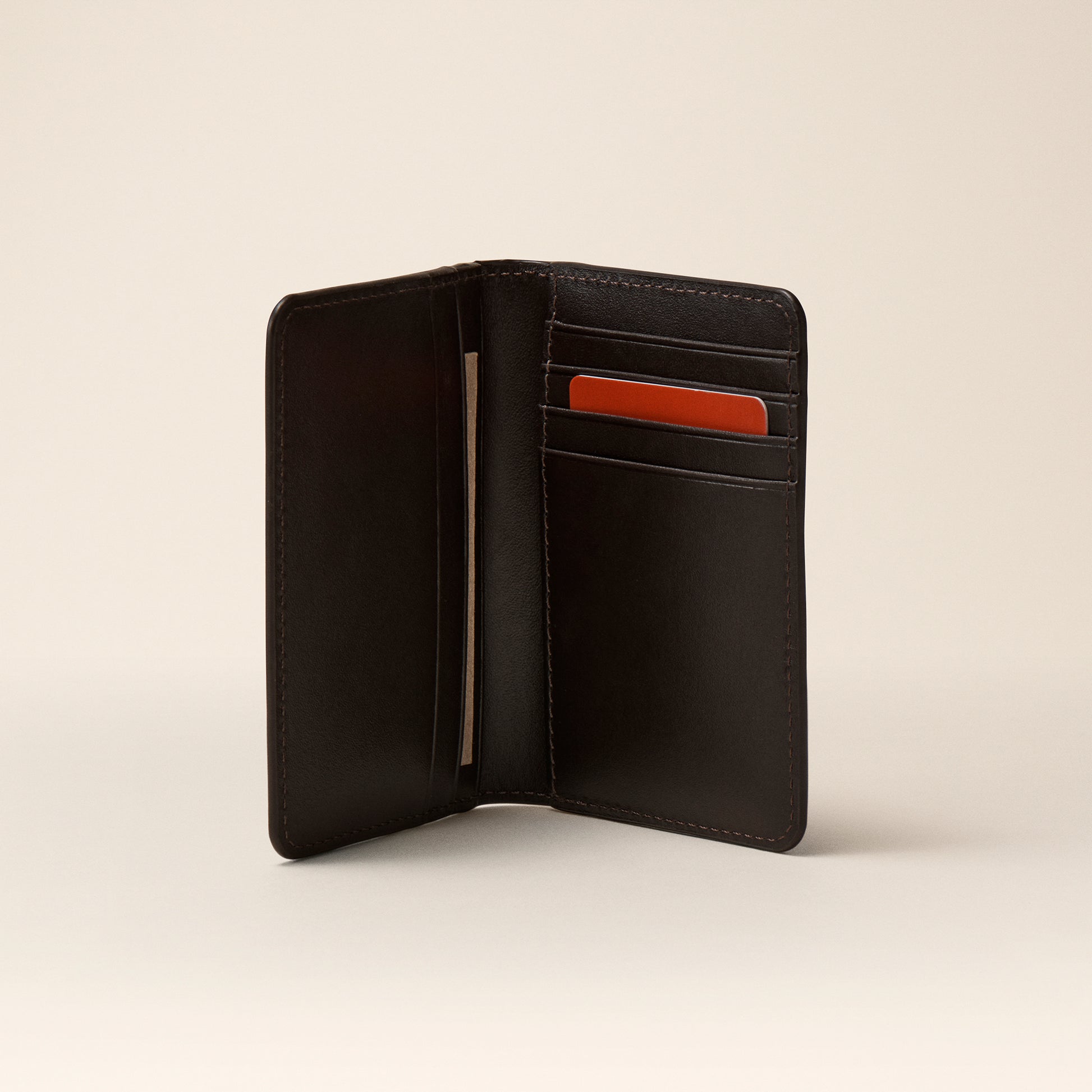 BILLFOLD_CHE_2_wj5avd_1719226747