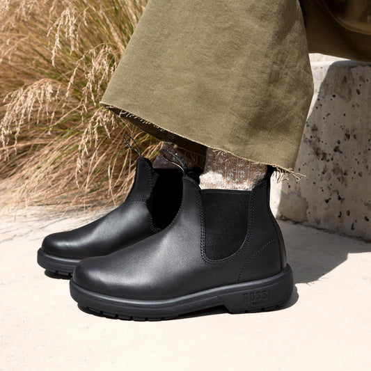 301 Endura Boot Black