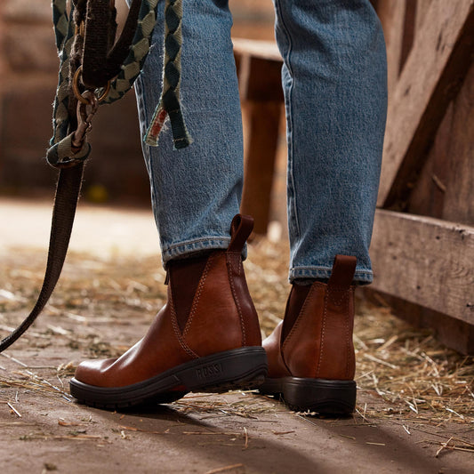 342 Women's Musk Endura Boot Brown